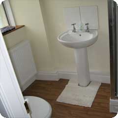En-suite bathroom